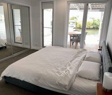 Furnished Luxury Waterfront Queenslander cottage on the Gold Coast ... - Photo 3