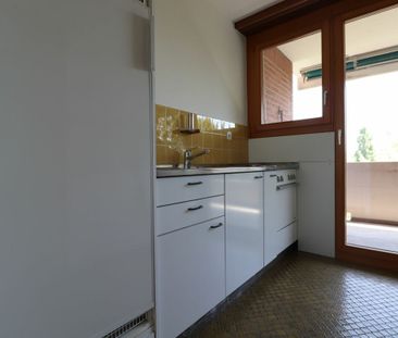 Schöne 2 1/2 Zimmer-Wohnung in Birsfelden befristet zu vermieten - Photo 2