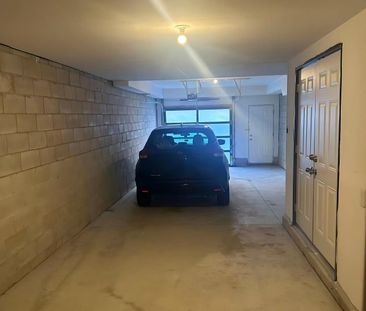 For Lease - 159 Salterton Circle, Vaughan, Ontario - Photo 2