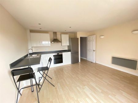 1 bedroom apartment to rent - Photo 4