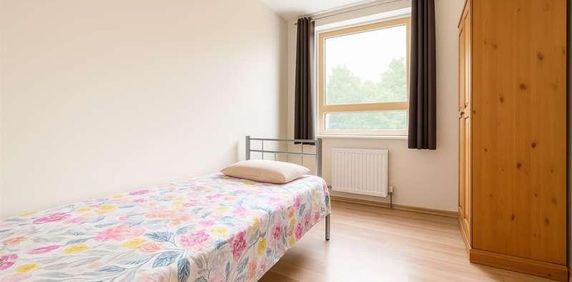 Cranbrook, Camden Street, London, NW1 - Photo 2