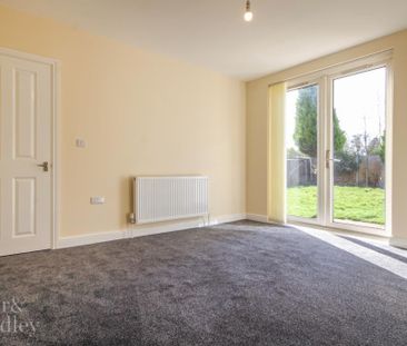 3 bedroom detached house to rent - Photo 3