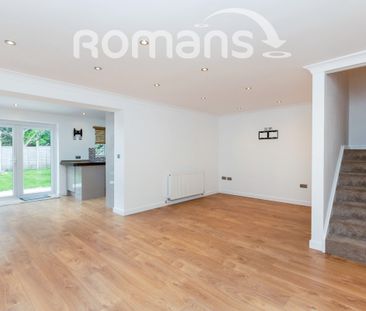 Holly Hedge Road, Frimley, Camberley, GU16 - Photo 5