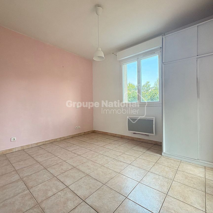 A LOUER Appartement 2 chambres de 62m2 avec terrasse, cellier et parking, - Photo 1