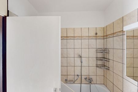 Ampio e luminoso 3.5 locali vicino al lago - Foto 3