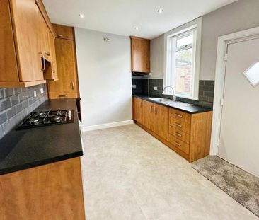 2 bedroom terraced house to rent - Photo 1