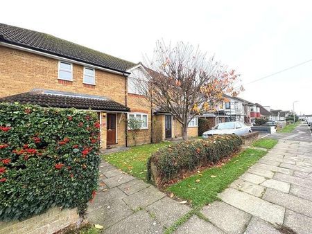 Beech Avenue, Ruislip, HA4 - Photo 5