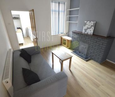 2 bedroom terraced house to rent - Photo 5