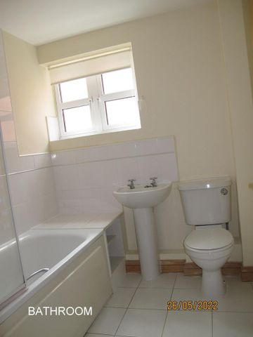 3 bedroom maisonette to rent - Photo 4