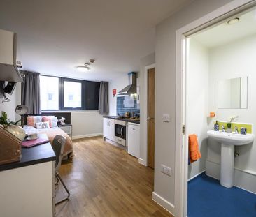 1 bedroom apartment to rent - Photo 1