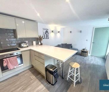 Well Lane, Falmouth, TR11 - Photo 4