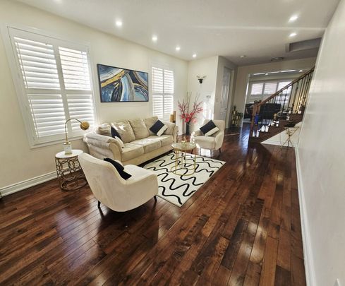 For Lease - 145 Vanhorne Close Unit# Upper, Brampton, Ontario - Photo 1