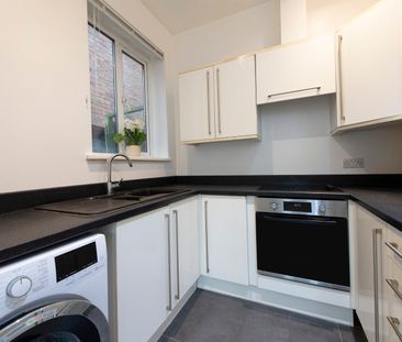 Skardu Road, Cricklewood, London, NW2 3ES - Photo 2