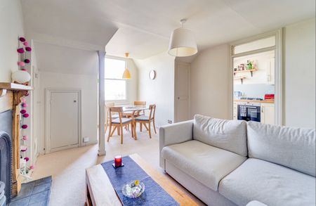 1 Bed Flat, Alexandra Park Road, N22 - Photo 2