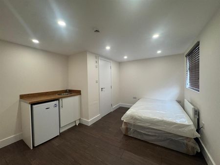 Maurice Street, London W12 - Photo 4