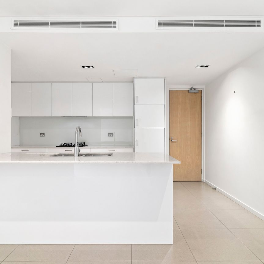 2/11 Narong Road, Caulfield North VIC 3161 - Apartment For Rent | Domain - Photo 1