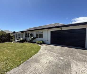 1 Karina CrescentRedwoodtown - Photo 3