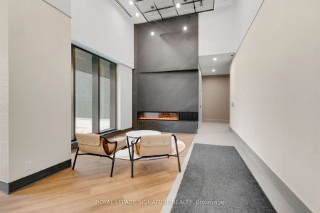 1007 The Queensway #917 - Photo 3