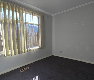 37a Ambrie Crescent, Noble Park, Vic 3174 - Photo 6