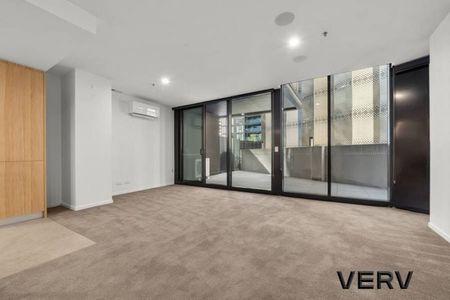 BEAUTIFUL ONE-BEDROOM APARTMENT IN THE HEART OF BELCONNEN - Photo 4