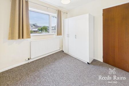 40 Cherryhill Road, Dundonald, Belfast, BT16 1JJ - Photo 5