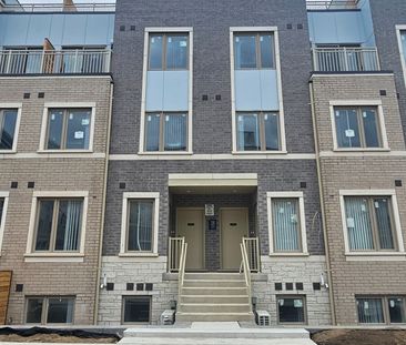 For Lease - 130 Honeycrisp Crescent Unit# TH 310, Vaughan, Ontario - Photo 2