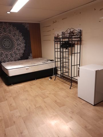 Holden Hill - Photo 2