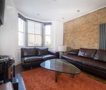 4 bedroom semi-detached house to rent - Photo 1