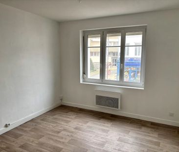Location Appartement 2 pièces 33m² BOULOGNE SUR MER 62200 - Photo 1