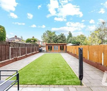 Cranborne Gardens, Upminster, RM14 - Photo 1