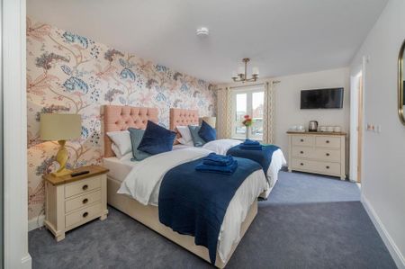 2 bedroom retirement property to rent - Photo 5