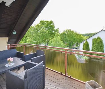 Gepflegte Dachgeschosswohnung mit Balkon in 53577 Neustadt/Wied - Photo 5
