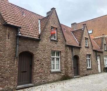 Gezellig rijwoning met stadskoer - Foto 2