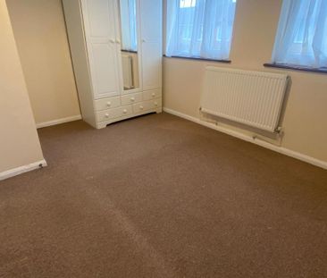 2 bedroom end of terrace house to rent - Photo 1