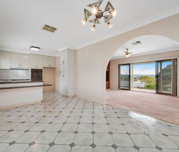 39 Bendora Avenue, Crestwood - Photo 4