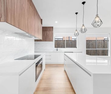 Like New & Ready to call HOME! - Photo 6