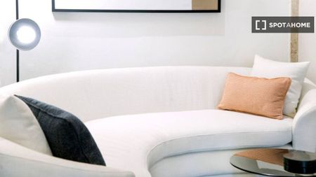 2 room luxury Apartment for rent in Barcelona, Spain - Photo 3