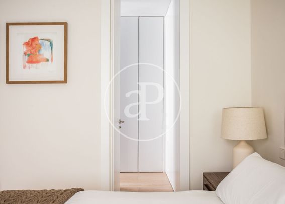 Flat for rent in Recoletos (Madrid) - Photo 1