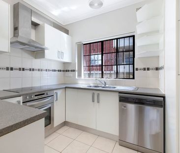 Terrace style townhouse - Photo 4