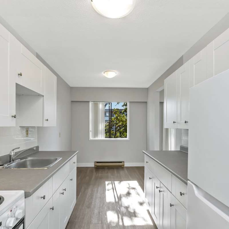 Don Quadra Apartments - Photo 1