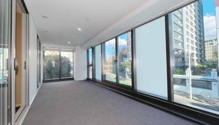 Newly renovated spacious ONE BEDROOM with Bonus Living - Photo 3