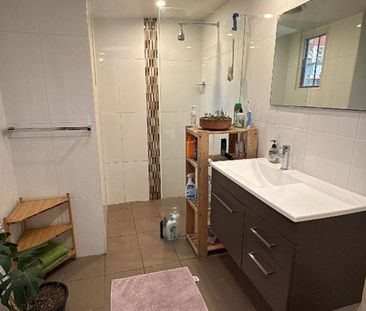 Terrace home with 2 bedrooms and study/home office - Photo 3
