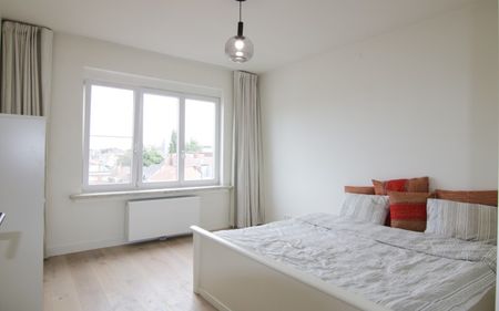 Mooi vernieuwd appartement - Photo 2