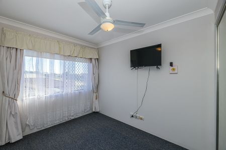 WALK TO THE WATERFRONT - Photo 3