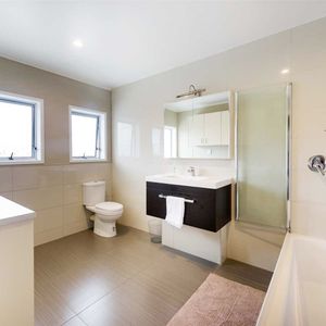 Property Management129 Glamorgan Drive, Torbay - Apartment for Rent - Photo 3