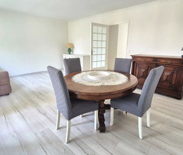 Location Appartement 3 pièces 65m² NICE 06100 - Photo 3