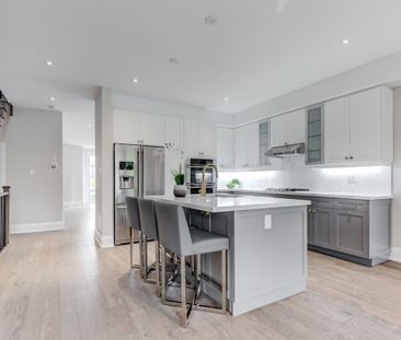 For Lease - 35A Marquette Avenue, Toronto, Ontario - Photo 5