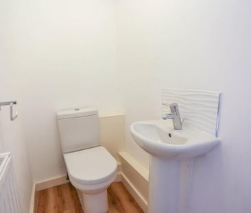 3 bedroom house to rent - Photo 3