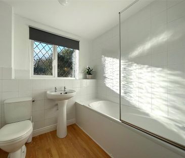 1 bedroom semi-detached house to rent - Photo 5