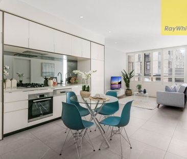 LIVING ON THE RIVERBANK! - Photo 1